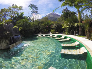 Arenal thermal pool